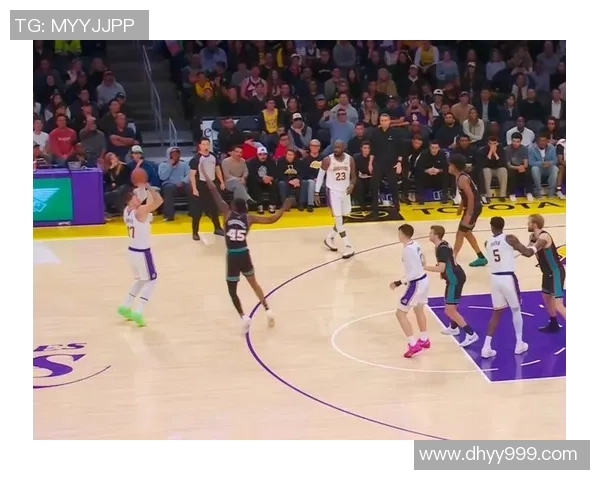 湖人对阵灰熊精彩回放回顾2021年1月4日比赛亮点与精彩瞬间分析